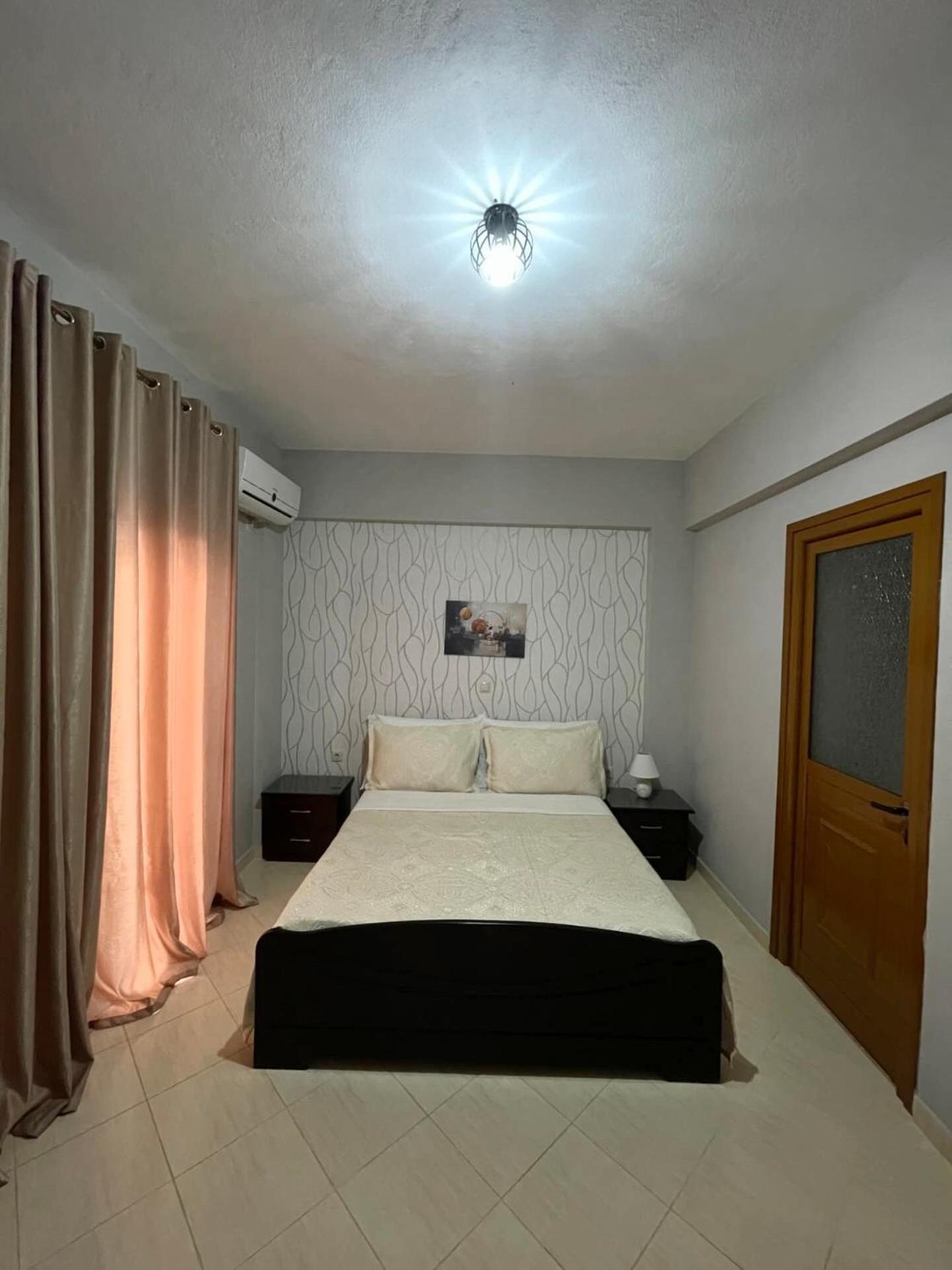 Imperial Apartments คซามิล ภายนอก รูปภาพ